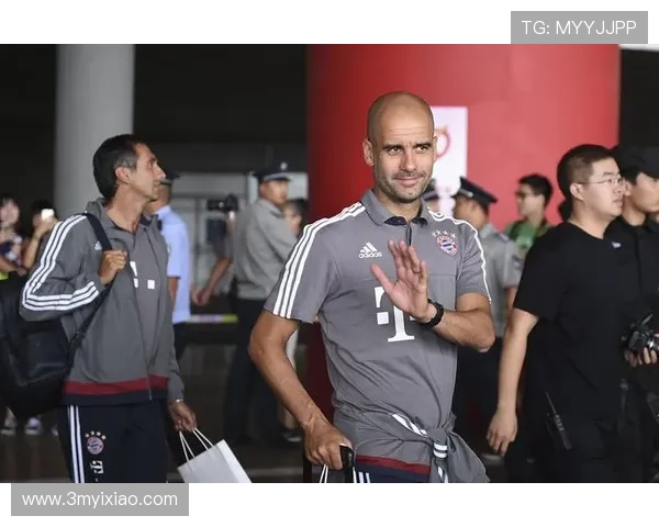 10号足球明星喜迎新赛季展现超凡技艺引发球迷热烈追捧