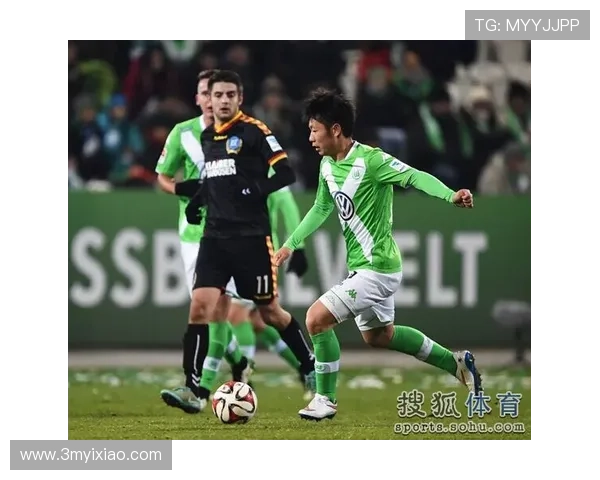 小日子足球明星揭秘谁是当今最受欢迎的球员和他们的精彩表现